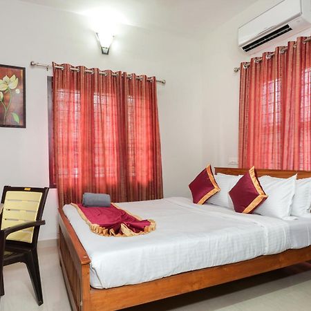 Swapna Home Suites Nedumbassery Eksteriør bilde