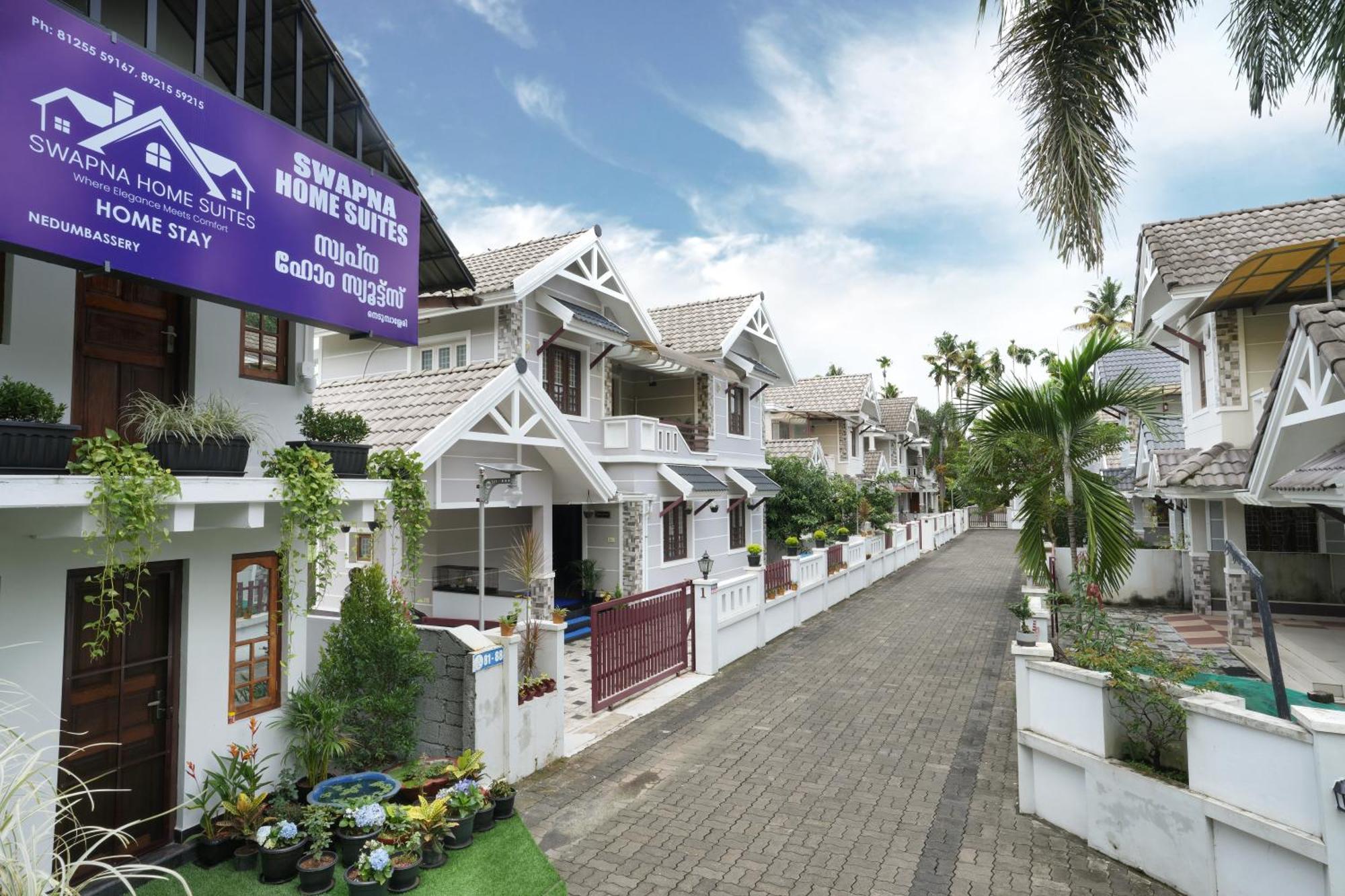 Swapna Home Suites Nedumbassery Eksteriør bilde