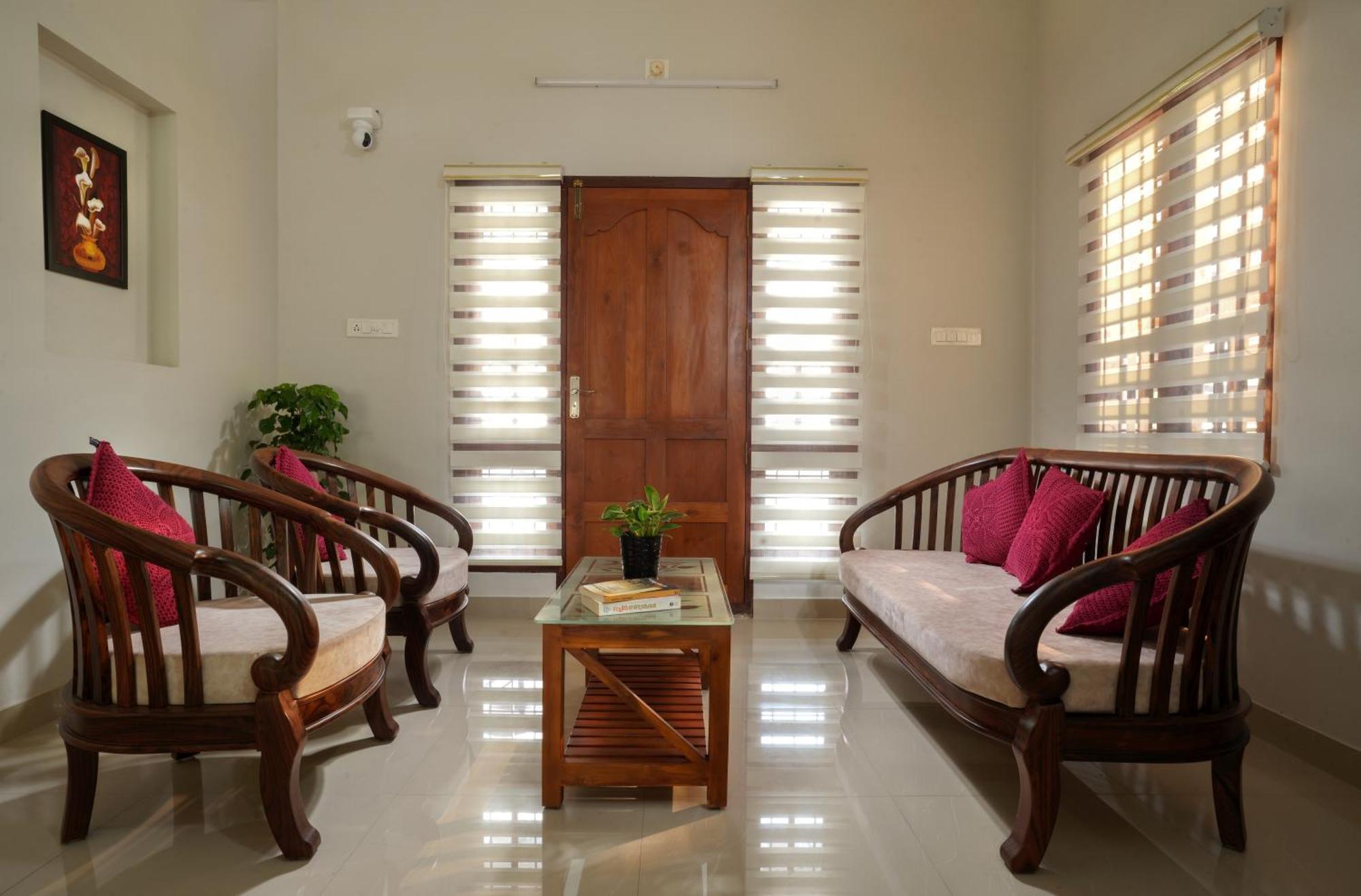 Swapna Home Suites Nedumbassery Eksteriør bilde