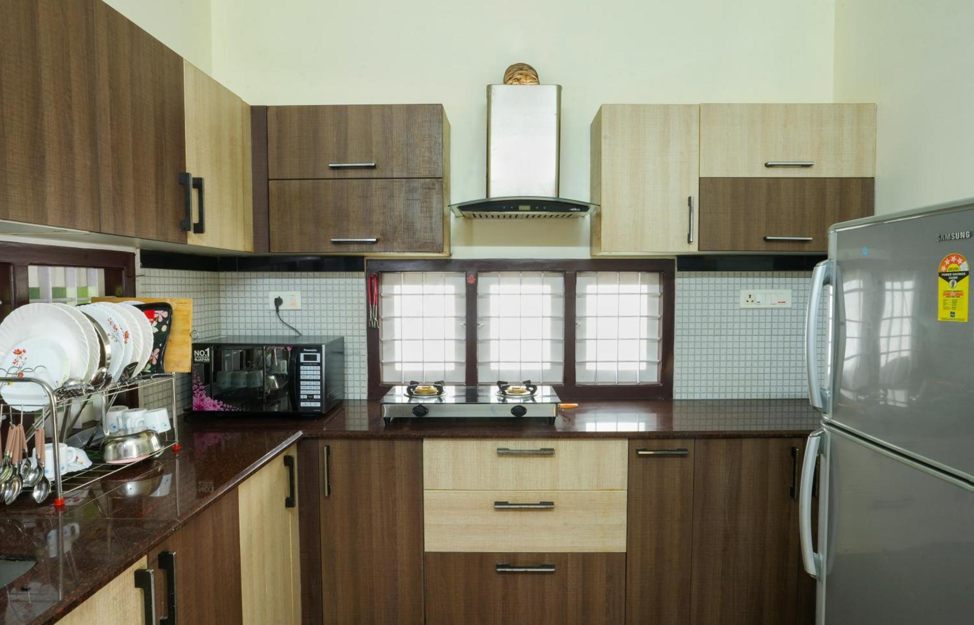 Swapna Home Suites Nedumbassery Eksteriør bilde