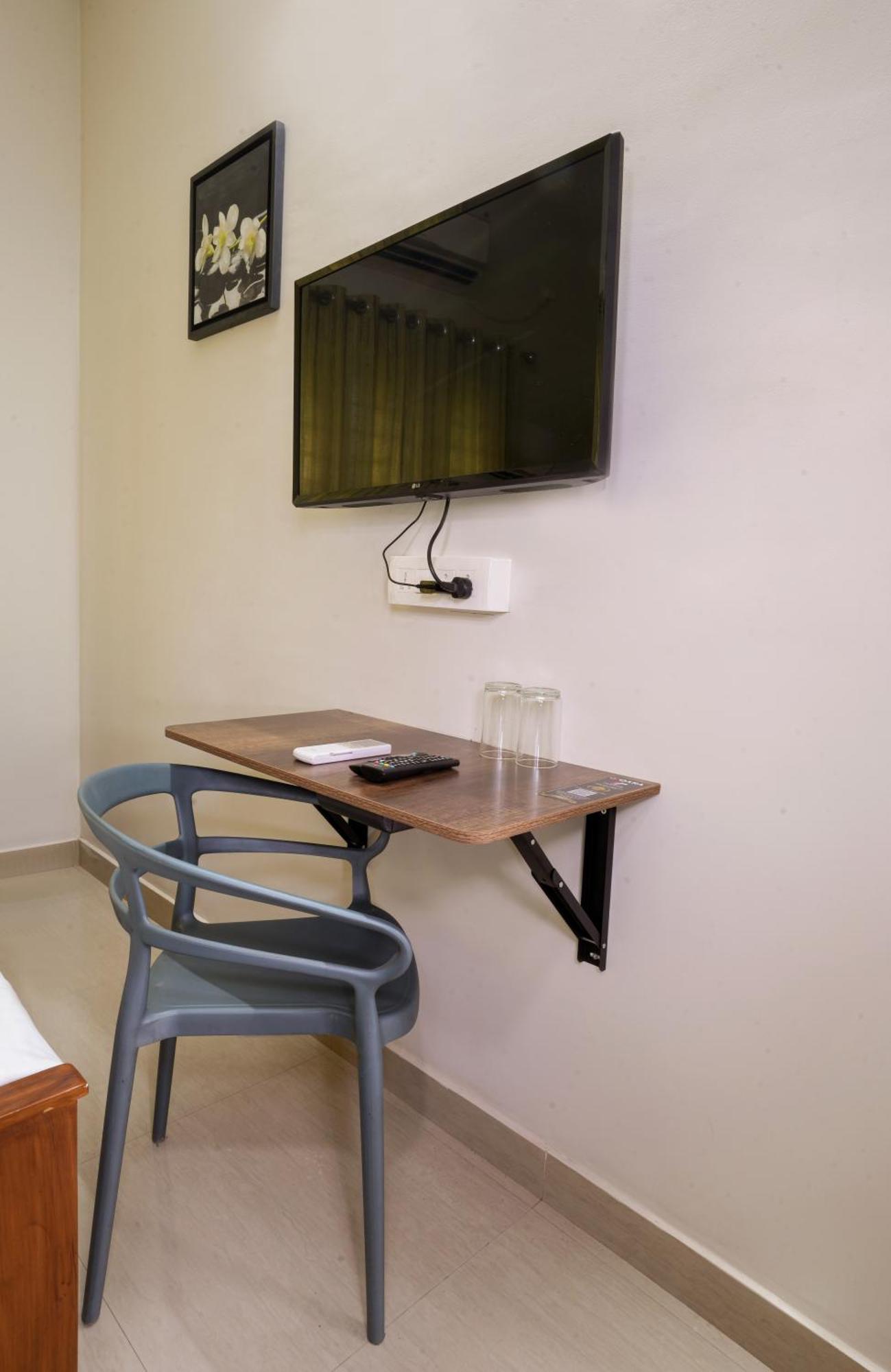 Swapna Home Suites Nedumbassery Eksteriør bilde
