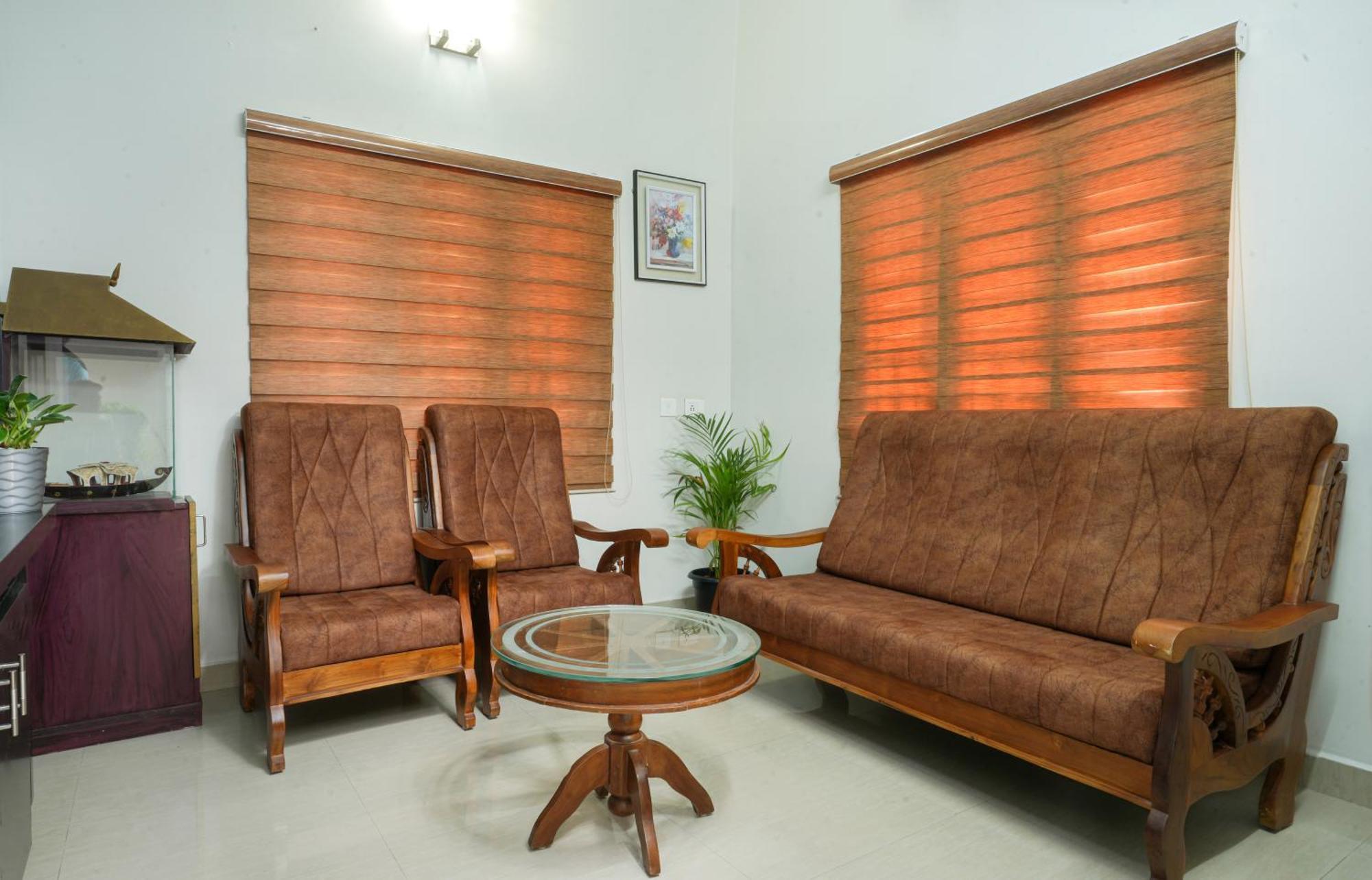 Swapna Home Suites Nedumbassery Eksteriør bilde